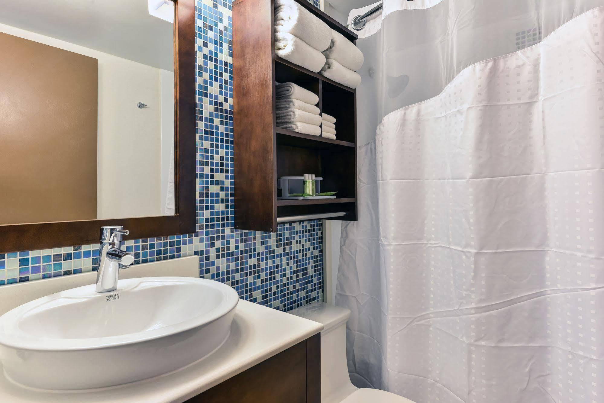 Holiday Inn Express Washington Dc Silver Spring By Ihg Dış mekan fotoğraf